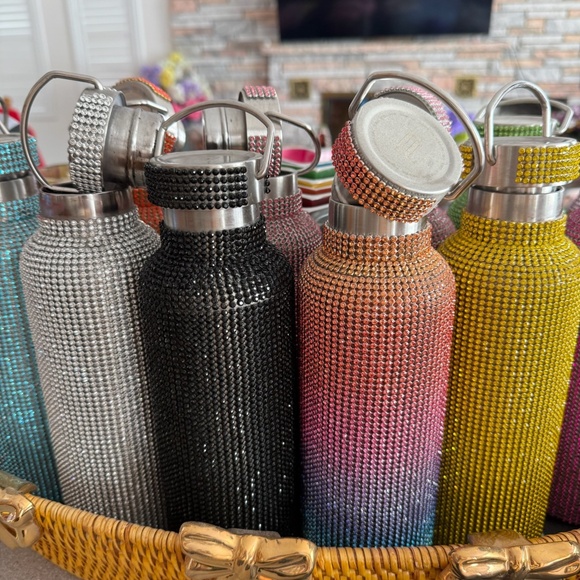 NEW TOMO Bedazzled Water Bottles 25  OZMany Colours Available 11 color available - Picture 4 of 8